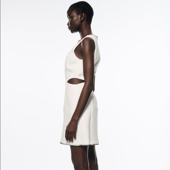 Zara Oyster White Textured Cut Out Dress - Picture 14 of 17
